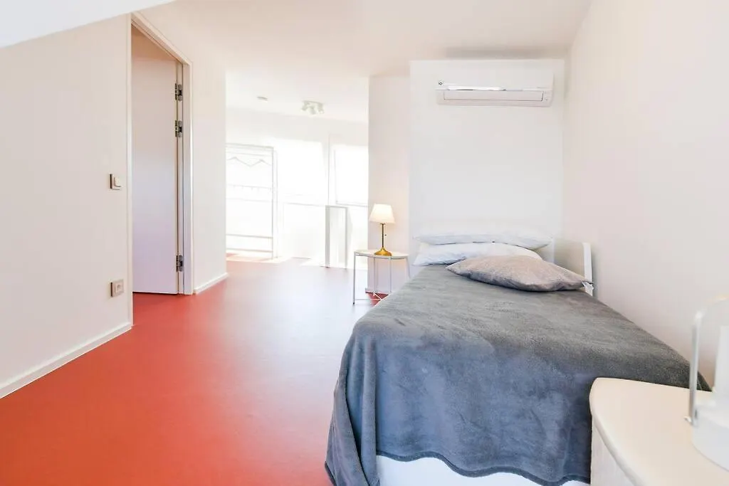 Julius 27 - Duplex Apartment 5 Mins To City Center Vienna 0*,  Austria